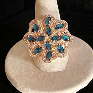 Bella Luca blue sapphire rose gold ring size 8
